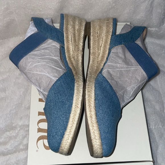 NWT LifeStride KIMMIE Blue Denim Raffia Espadrille Wedge Sandal - Picture 15 of 16